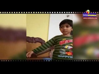 This cute boy's candid dance on "Ye desh hai veer jawano ka"