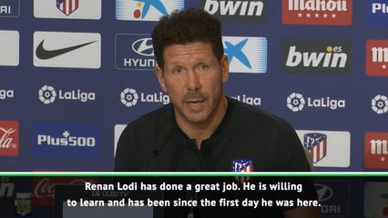 Télécharger la video: Simeone delighted with new signing Lodi's progress