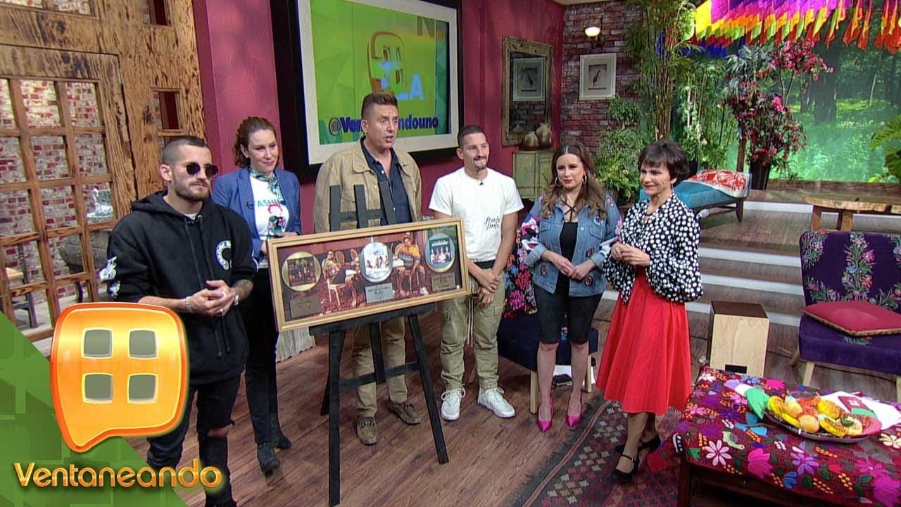 ¡LES DIMOS LA SORPRESA! Mau y Ricky reciben disco de oro, platino y diamante. | Ventaneando