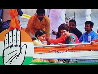 प्रियंका की गंगा यात्रा, एक तीर से कई निशाने