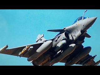 राफेल मामले में सुप्रीम कोर्ट ने दिया सरकार को झटका