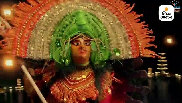 દુર્ગા પૂજા સોંગ પર નુસરત-મિમિનો ટ્રેડિશનલ ડાન્સ, નજર નહીં હટાવી શકો