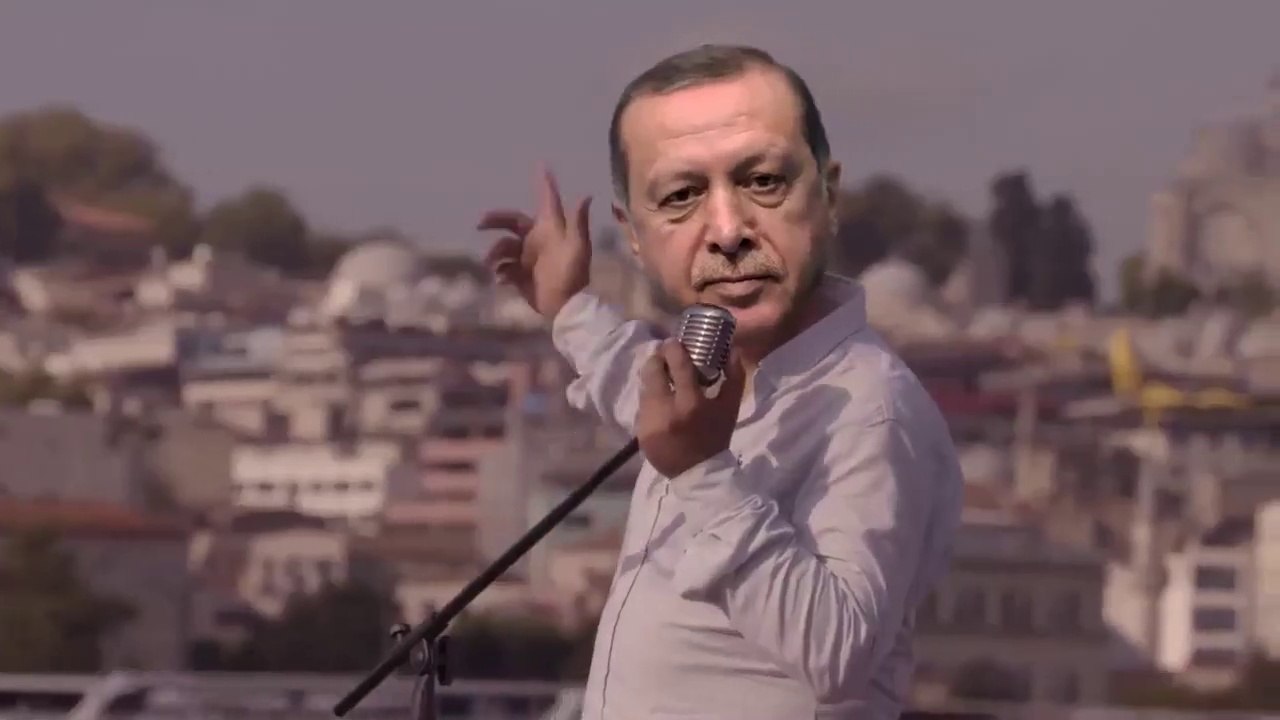 Uykular haram oldu gençliğim bak talan da oldu"yu bir de onlardan dinleyin :)