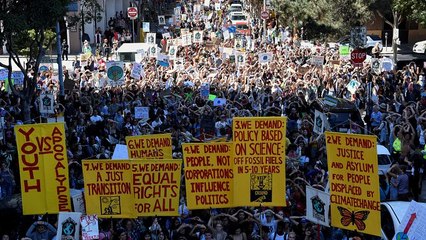 Jovens de todo o mundo manifestam-se pelo clima