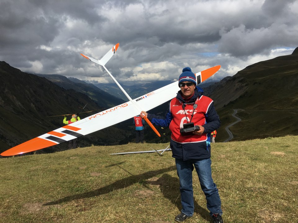 PLEIN AIR - Vol de pente - planeurs radio-commandés