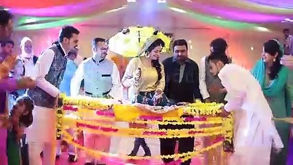 Cinematic Intro - Highlights of MEHNDI Wedding Ayesha _ Kamran Islamabad 2017