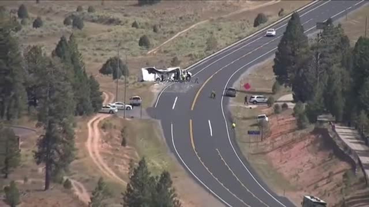 Mueren cuatro personas en el accidente de un autobús turístico en EEUU