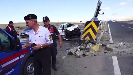 İki otomobil çarpıştı: 7 yaralı - KIRIKKALE