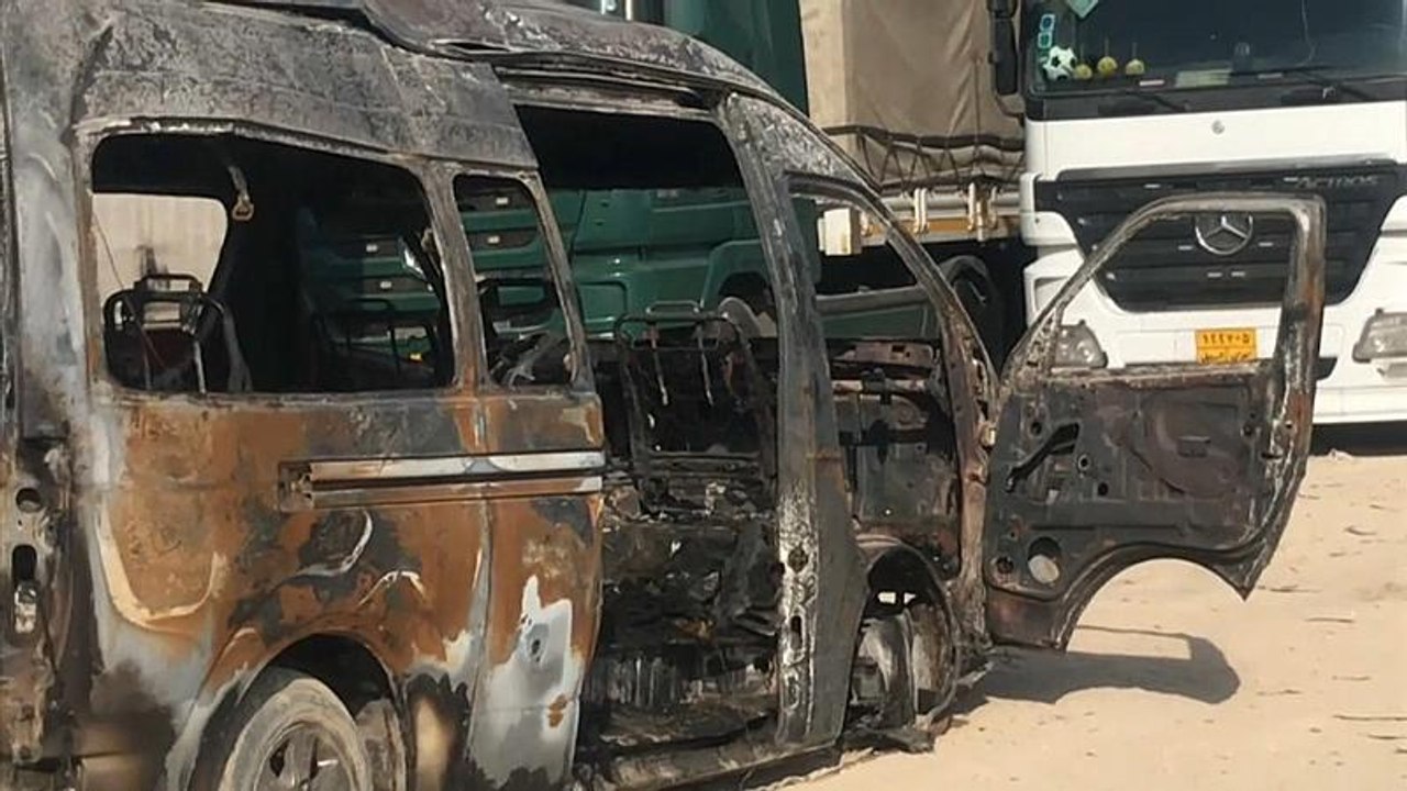 مقتل 12 شخصا وجرح 5 آخرين بانفجار عبوة ناسفة في...