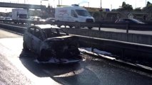 Haliç Köprüsü'nde otomobil yandı