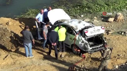 Virajı alamayan otomobil takla attı: 3 ölü, 2 yaralı