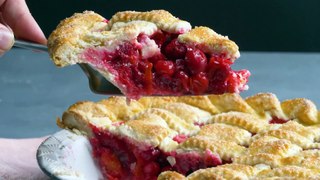 Bakeable from Taste of Home Presents Citrus Cranberry Pie