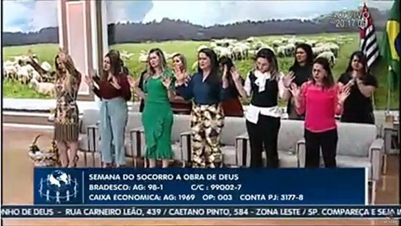MILAGRE APOSTOLO ABRAÇA LEPROSO