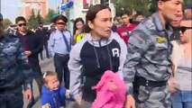 شاهد: اعتقالات عشوائية في كازاخستان خلال مظاهرات مناهضة للحكومة