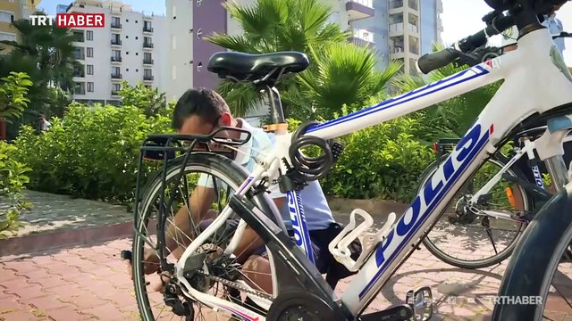 Antalya'nın martı polis timleri: Şortlu polis mi olur? deyip inanmıyorlar