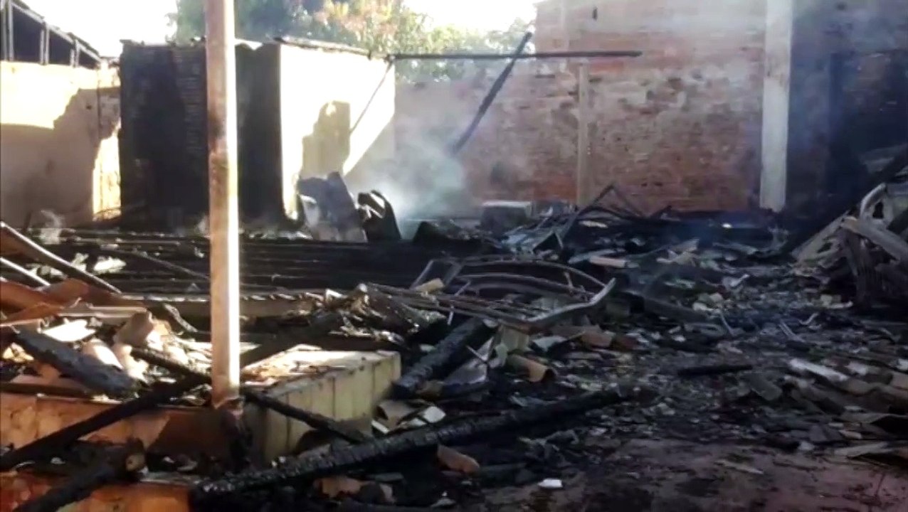 Veículo também foi destruído em incêndio no Alto Alegre