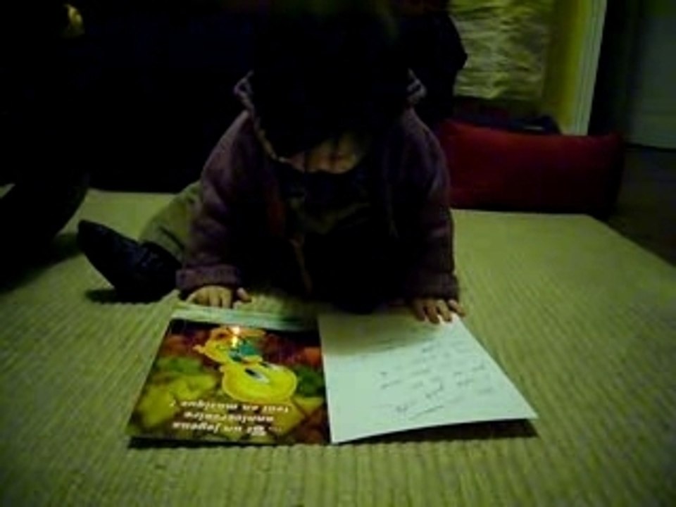 Devant la carte d'anniversaire - 1ere partie