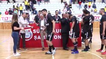 Beşiktaş Aygaz, kupasını aldı - İSTANBUL