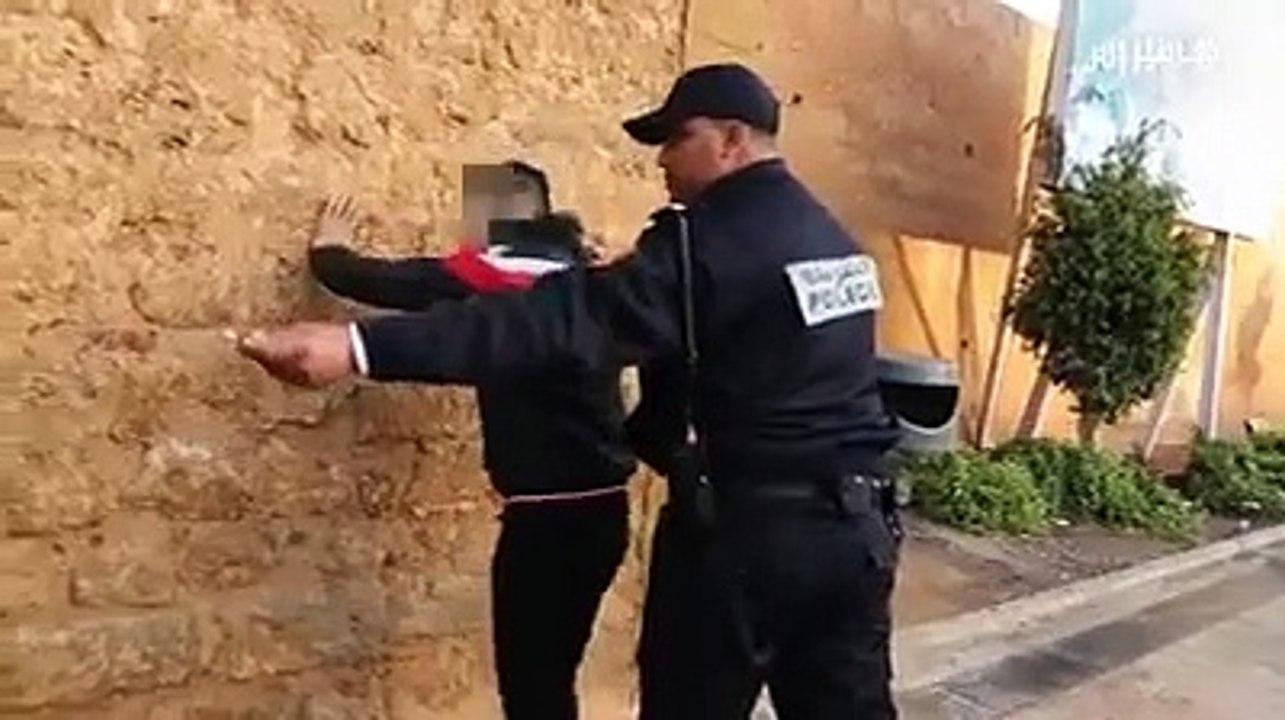 هَذا الفِيدْيو مِنْ أجْلِكُمْالشَعْب...‬