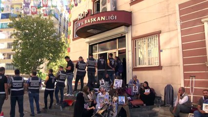 'Yavrularımızı bize versinler' - DİYARBAKIR