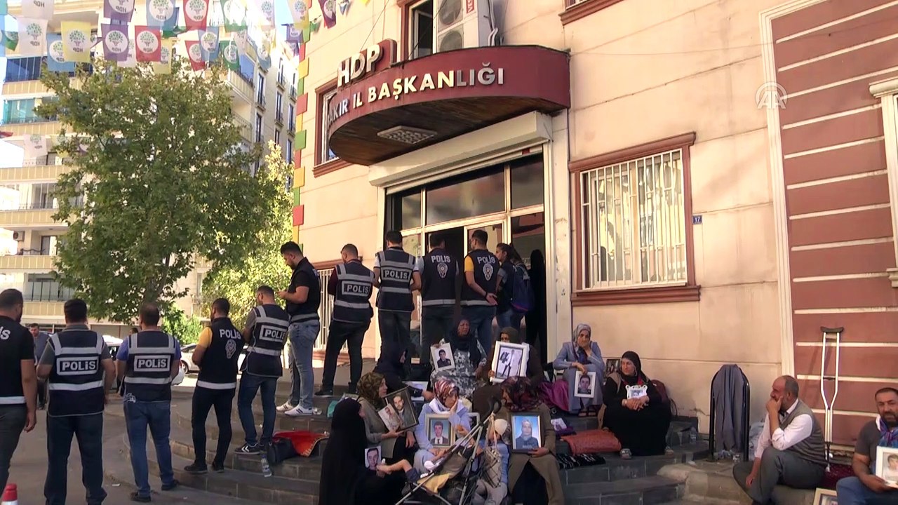 'Yavrularımızı bize versinler' - DİYARBAKIR