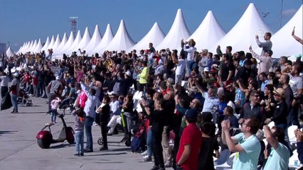 Çelik kanatların gösterisi büyüledi - İSTANBUL