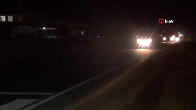 Şanlıurfa'nın Akçakale ilçesine askeri araç sevkiyatı devam ediyor