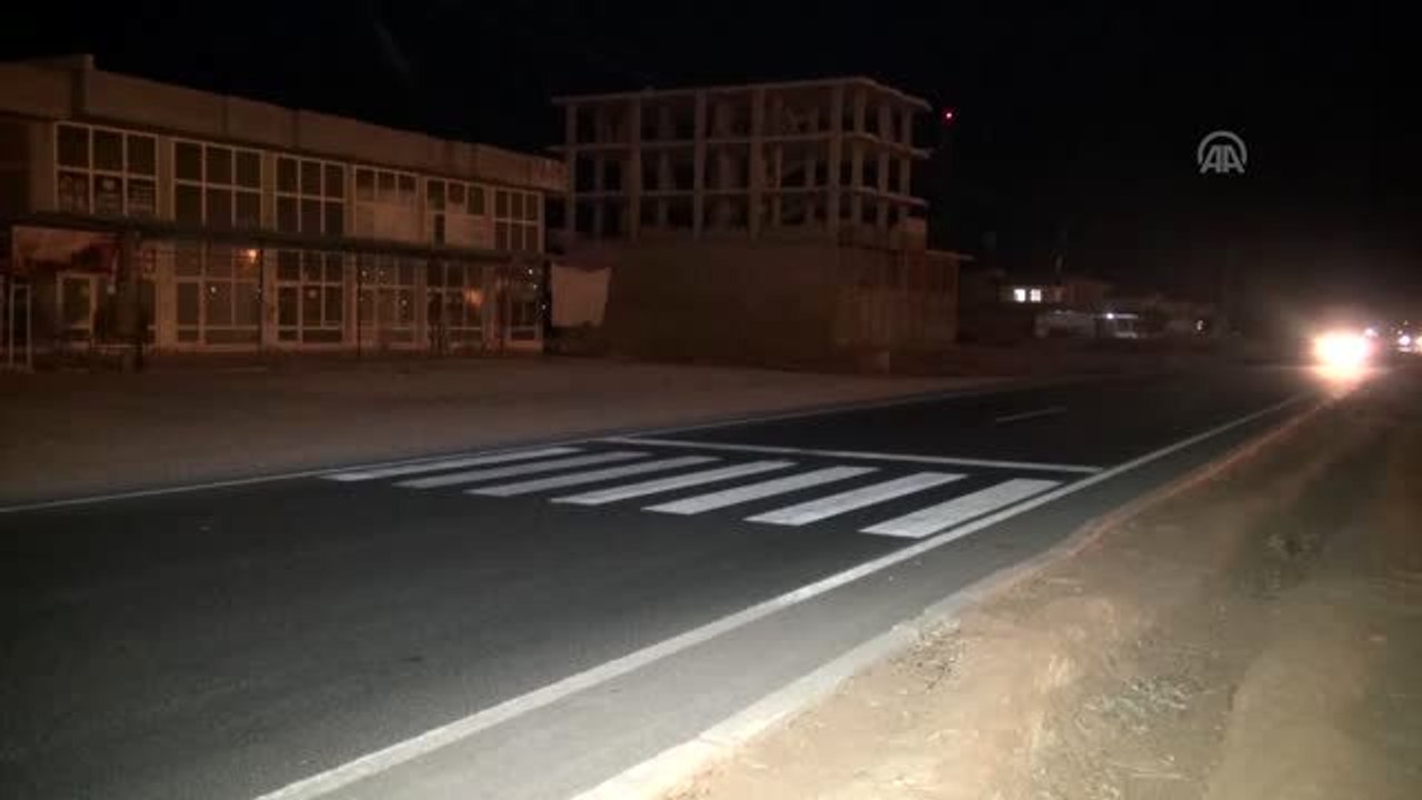 Şanlıurfa'da Suriye sınırına askeri sevkiyat