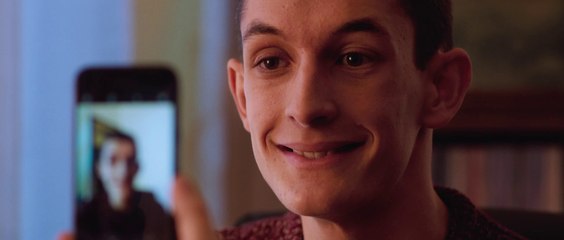 UN BEAU SOURIRE de Victor Cesca & Cédrick Spinassou