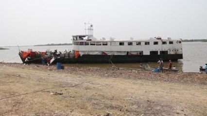 Viaje a bordo del Aquidabán, el mercado flotante del aislado Chaco paraguayo