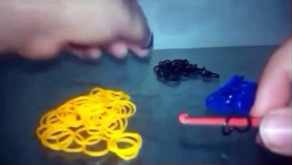 طريقة عمل الاسورة المطاط - الحظاظة المطاط بكل سهولة  LOOM BANDS