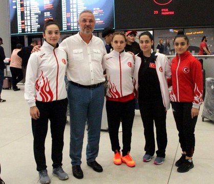 Şaziye Erdoğan: Altın madalyamı şehitlere armağan ediyorum