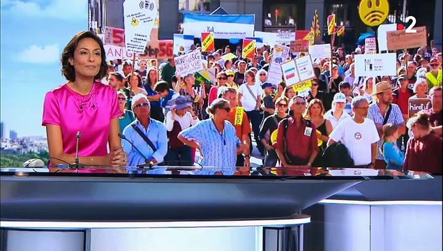 Après la 4G, la technologie 5G devrait arriver en France l'an prochain - Mais qu'est-ce que cela va changer et est-ce dangereux pour la santé?