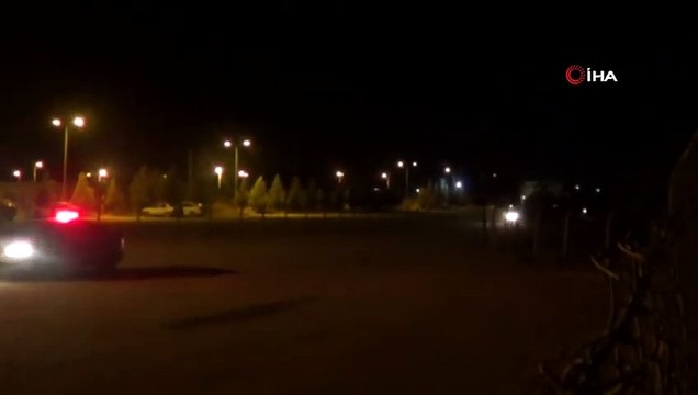 Akçakale Sınırına Askeri Araç Sevkiyatı Yapıldı