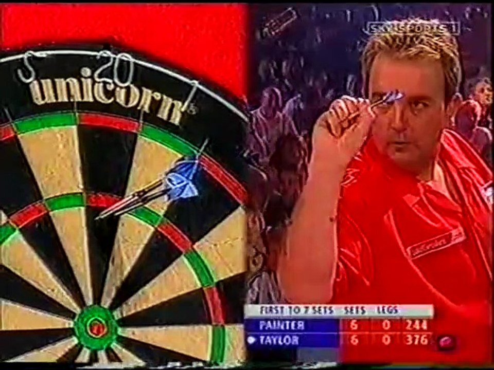 PDC World Darts Championship Final 2004 - Phil Taylor vs Kevin Painter  4of5