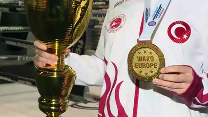 'Muay thai'de dünya, 'kick boks'ta Avrupa şampiyonu oldu - ANTALYA