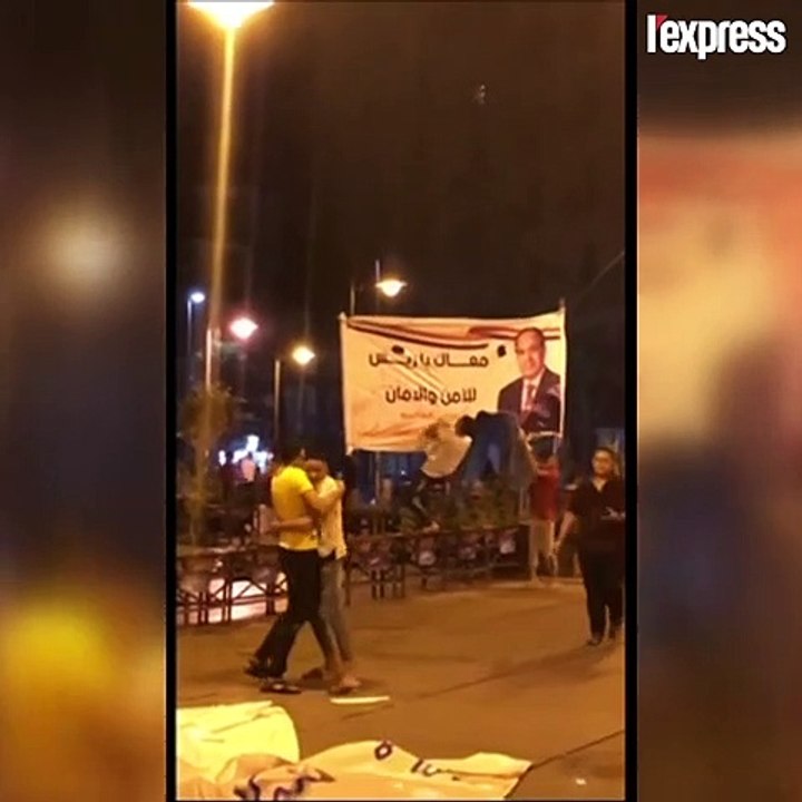 Des Egyptiens osent manifester malgré les interdictions