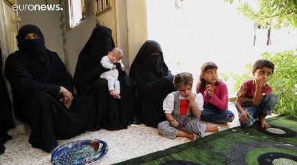 من مخيم داعش إلى الرقة.. عائلات سورية تعود إلى بيوتها لتجد مدينة تعاديها وسكاناً ينبذونها