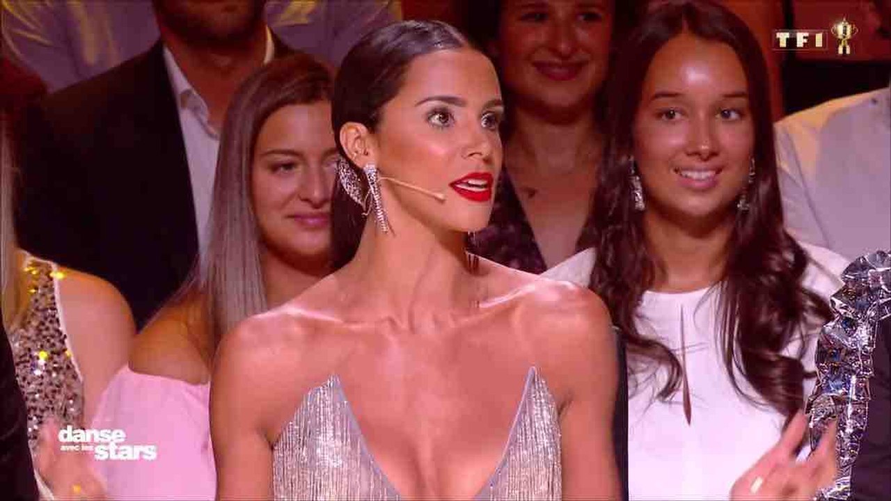 Danse avec les Stars 10 : Le décolleté de Shy’m perturbe les internautes !