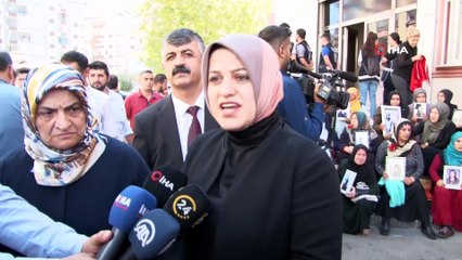 - Şehit yakınlarından HDP önünde eylem yapan ailelere destek