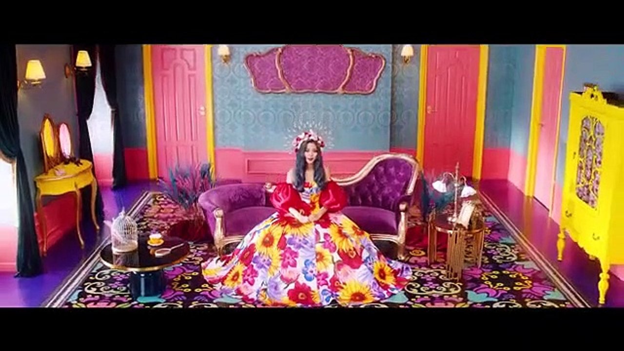 TWICE - FEEL SPECIAL