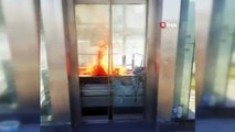 Zincirlikuyu metrobüs durağındaki asansör alev alev böyle yandı
