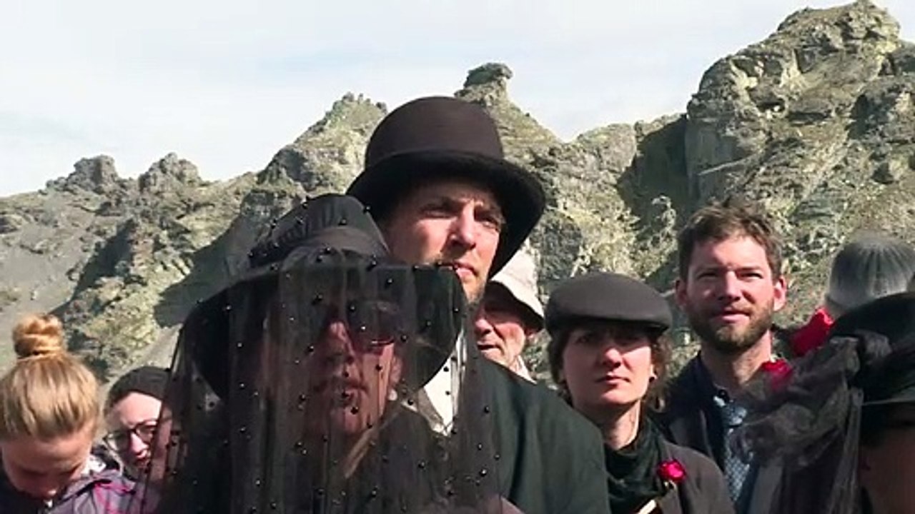 "Funeral" en Suiza por la desaparición de glaciar víctima del cambio climático