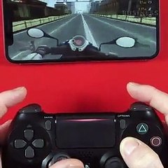 How to use PS4 And Xbox controllers with the iPhone