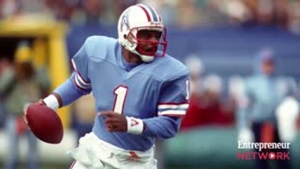 Pro Football Hall of Famer, Warren Moon