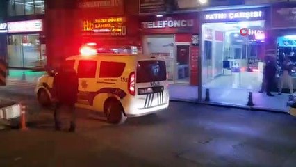 Vatandaşların ihbarıyla polis harekete geçti, aracını park edip kaçmaya çalışan şahıs kıskıvrak yakalandı