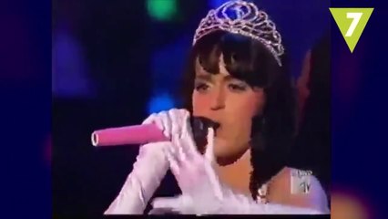 LOS PEORES DESASTRES DE FAMOSOS SOBRE EL ESCENARIO