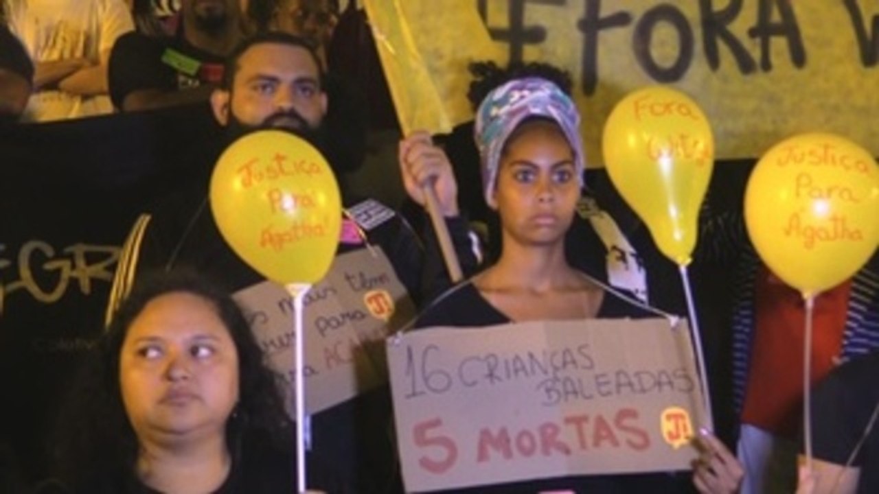 Cientos de brasileños protestan contra acción policial que terminó con la vida una niña