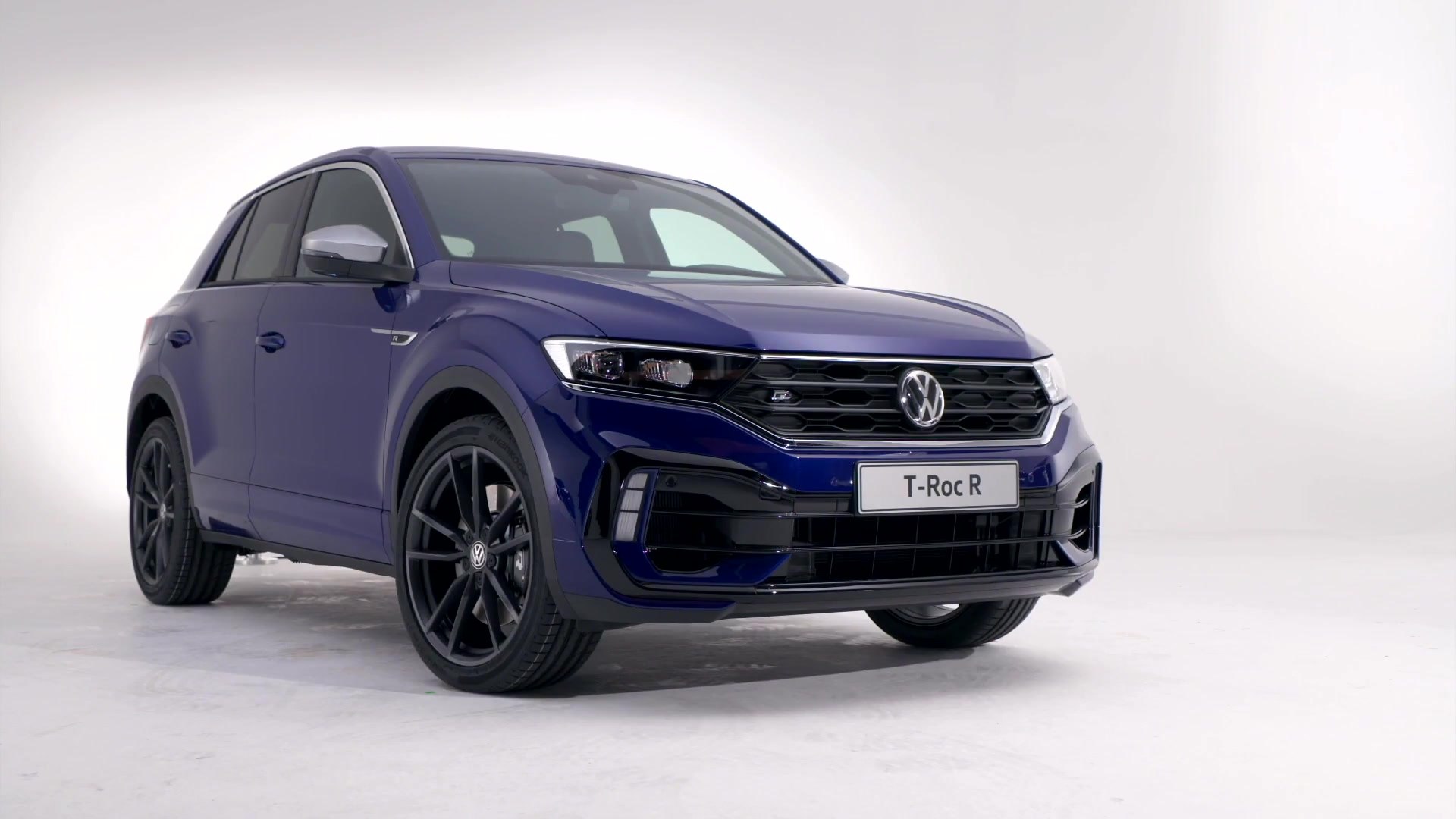 Der Volkswagen T Roc Sorgt Fur Beeindruckende Kontraste Designpaket Black Style