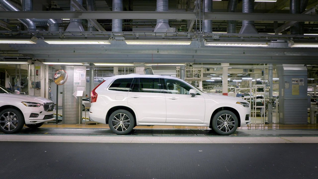 Pre-series autonomous driving ready XC90 rolls off production line